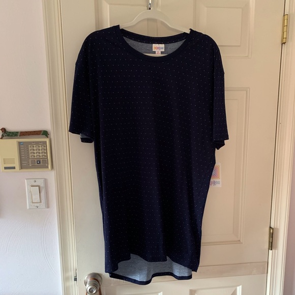 LuLaRoe Tops - LULAROE Hudson tunic. XL LuLaRoe Tops - LULAROE Hudson tunic. XL